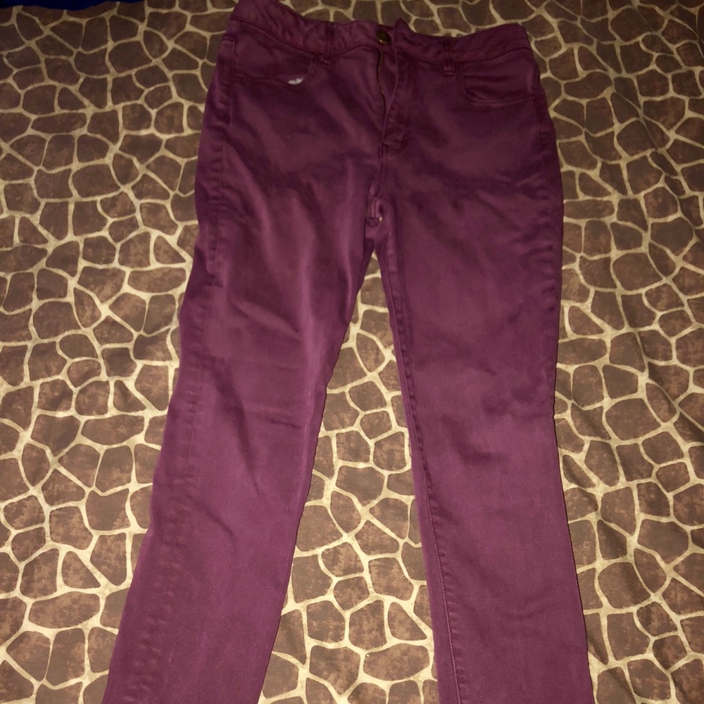 American Eagle Maroon High Rise Jegging
